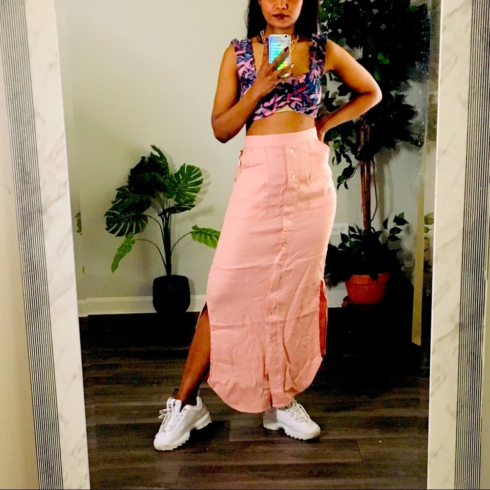 Linen Button down light pink skirt small